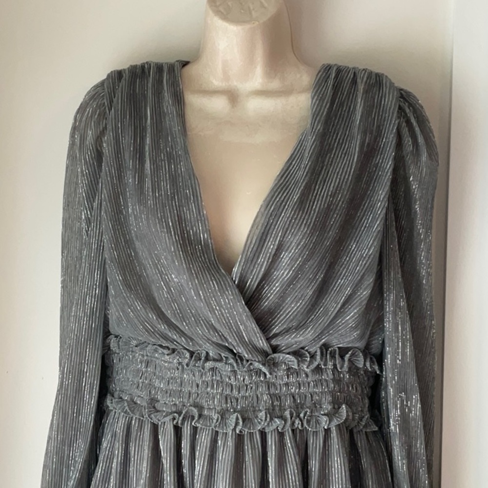 VICI X Emily Travis Elegant Gray Maxi Dress size M - Picture 11 of 12